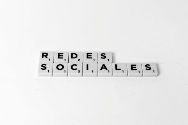 redes sociales sign